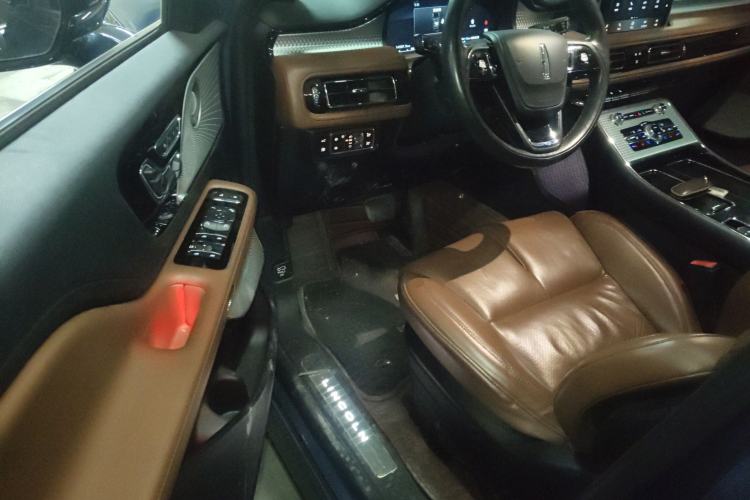 Used Lincoln Aviator New Energy 2020 3.0T V6 All-Wheel-Drive High-Performance Plug-in Hybrid Driver Seat