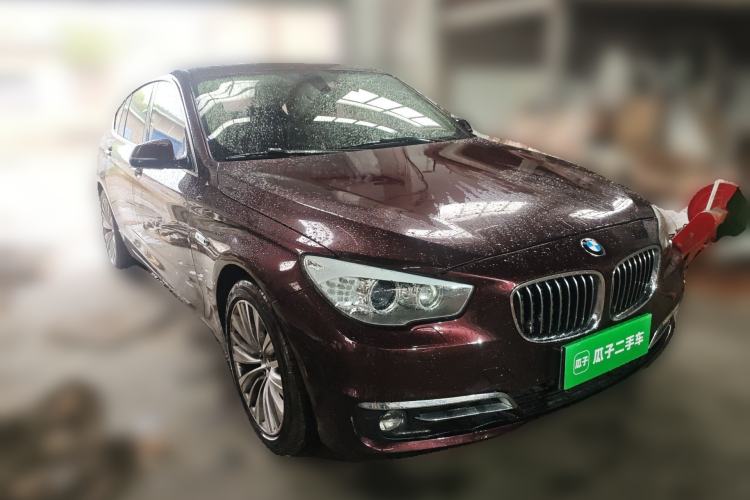 Used BMW 5 Series GT 2014 528i Luxury Edition Front Right 45 Deg