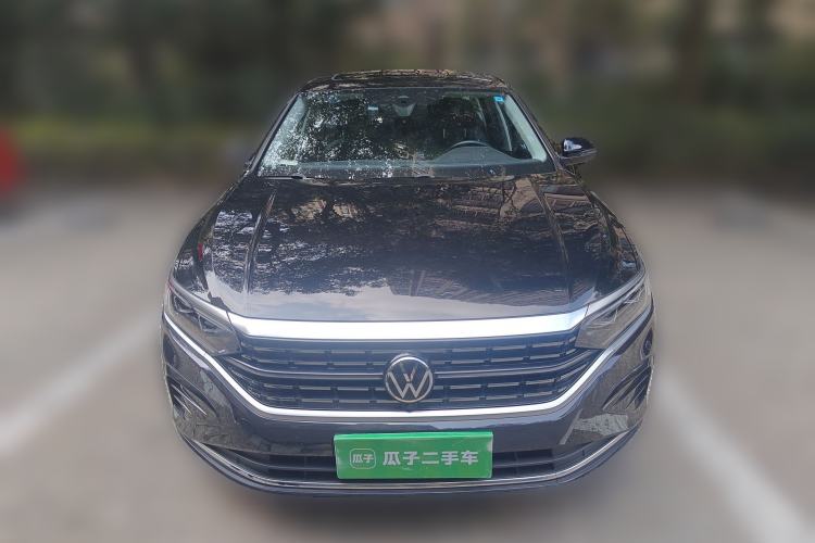 Used Volkswagen Passat 2023 330TSI Prestige Edition Front