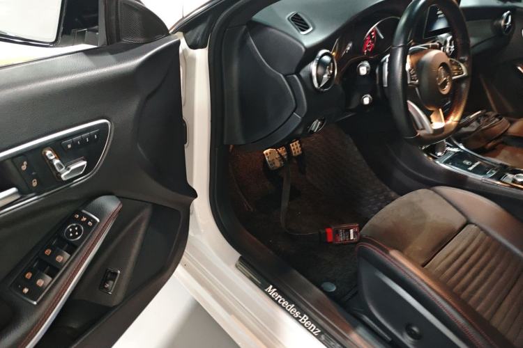 Used Mercedes-Benz CLA 2018 CLA 220 4MATIC
