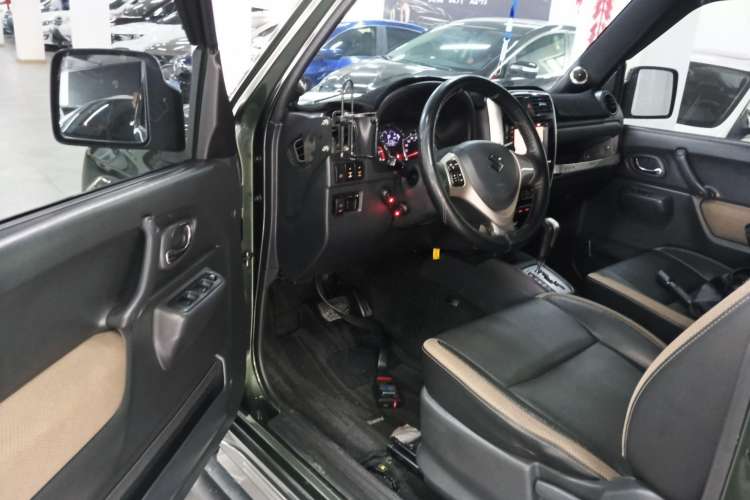 Used Suzuki Jimny 2015 1.3 AT Mode3 Navigation Edition