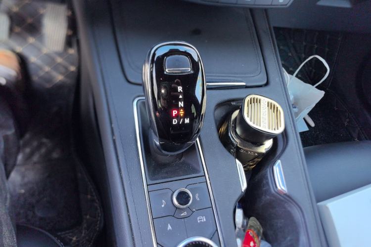 Used Cadillac XT4 2024 28T Two-Wheel-Drive Luxury Version