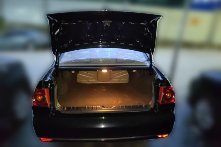 Used Volkswagen Santana Vista 2008 1.8L Manual Sishang Model