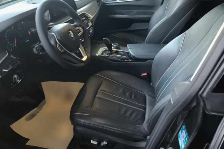 Used BMW 6 Series GT 2020 630i Luxury Design Package Left Front Seat