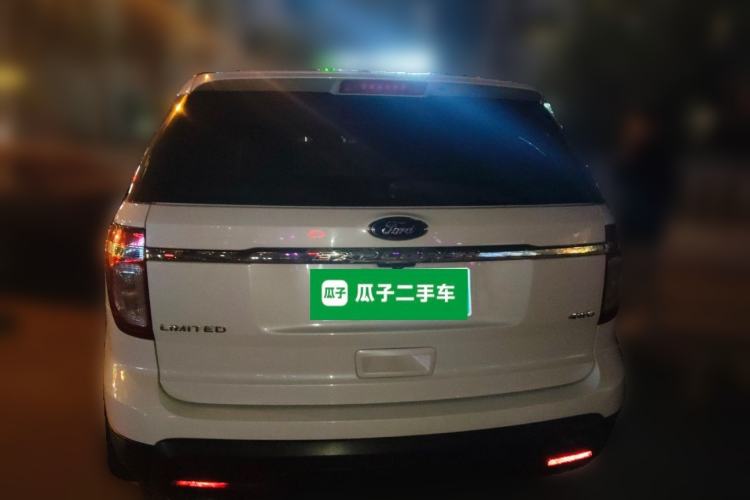 Used Ford Explorer 2013 3.5L Deluxe Model
