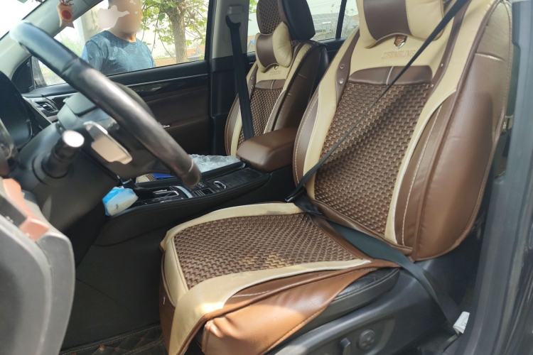 Used GAC Trumpchi GS8 2017 320T Two-Wheel Drive Luxury Smart Connectivity Version (7 Seats)
