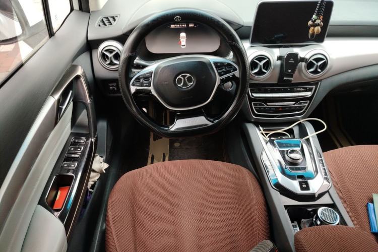 Used BAIC Beijing EU5 2018 R550 Smart Trend Edition