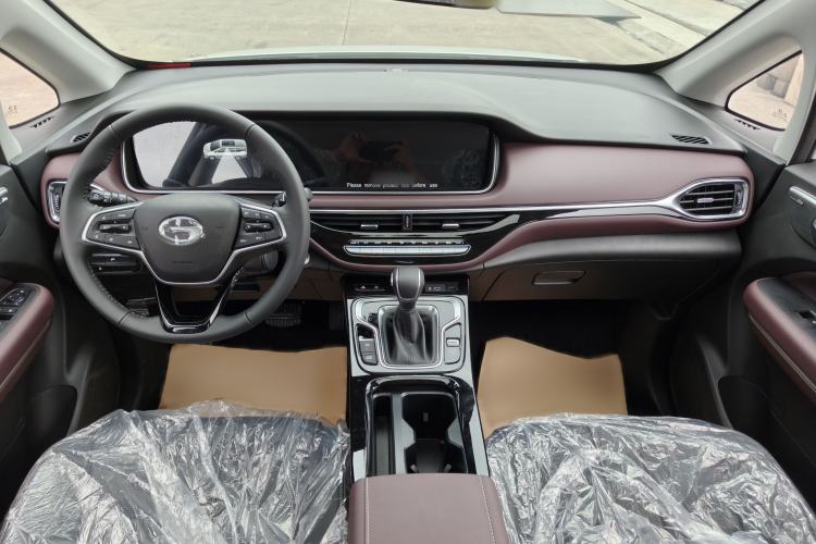 Used GAC Trumpchi M6 2023 PRO 270T DCT Luxury Edition Interior 1