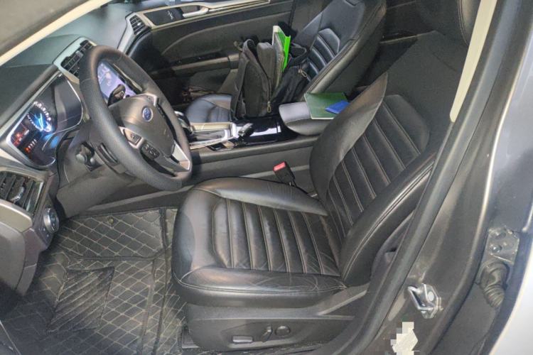 Used Ford Mondeo 2013 2.0L GTDi 200 Fashion Edition
