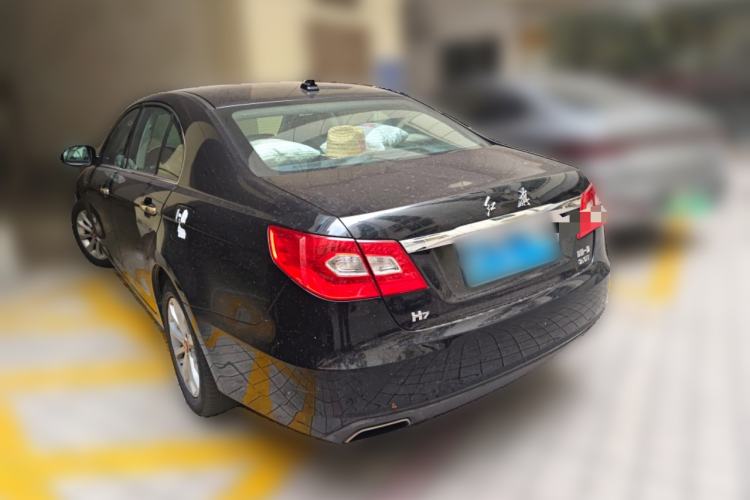 Used Hongqi H7 2015 2.0T Technology Model
