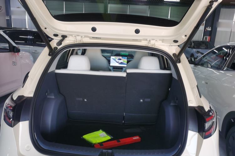 Used Geely Galaxy Geome 2025 UP 410km Exploration Edition
