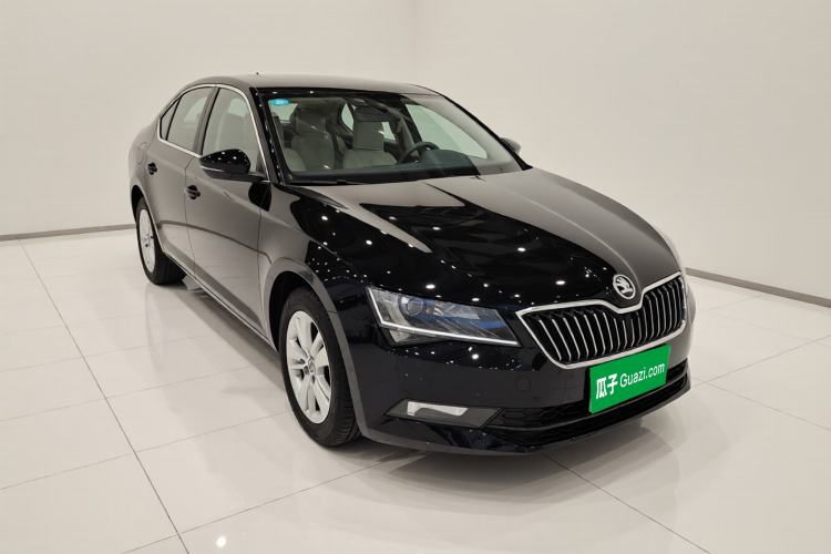 Used Skoda Superb 2016 TSI280 Manual Front-Drive Version