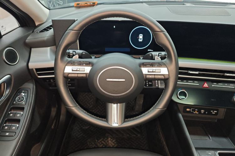 Used Hyundai Sonata 2024 1.5T Pro
