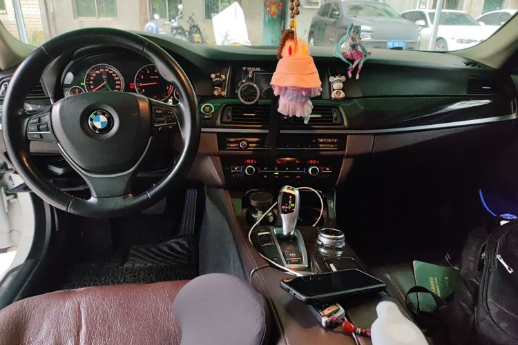 Used BMW 5 Series 2014 525Li Luxury Design Package
