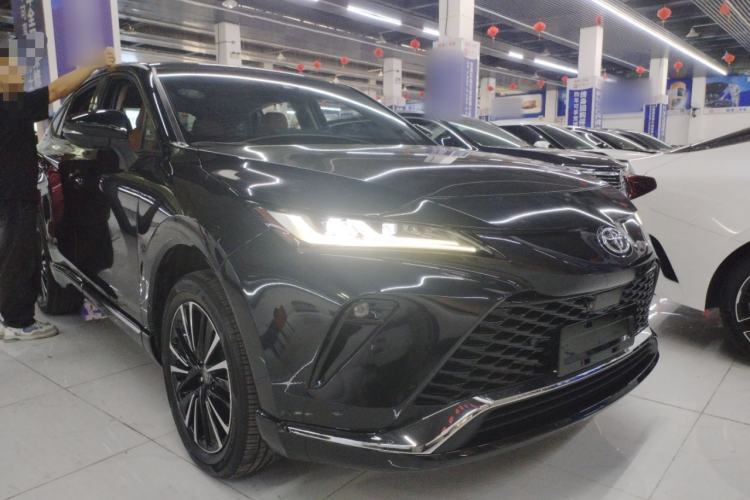 Used Toyota Venza 2022 2.0L CVT Four-Wheel Drive Supreme Edition Front Right 45 Deg