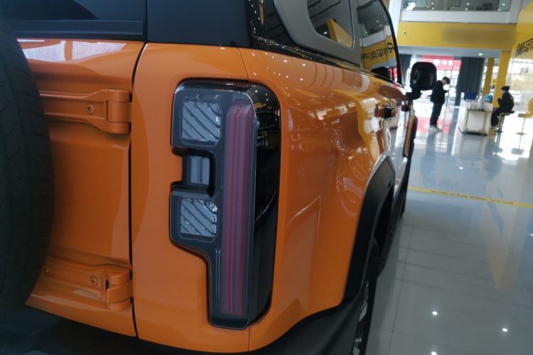 Used BAIC Off-Road BJ40 2024 2.0T All-New Urban Hunter Edition Ultimate Version