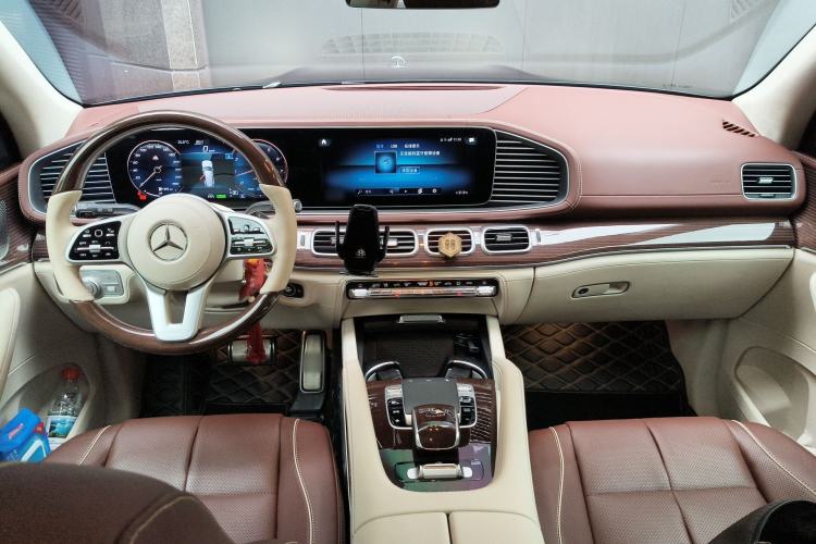 Used Mercedes-Benz Maybach GLS 2021 GLS 480 4MATIC Center Console