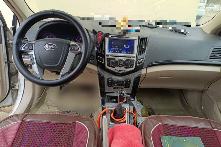 Used BYD Surui 2012 1.5L Manual Luxury Version