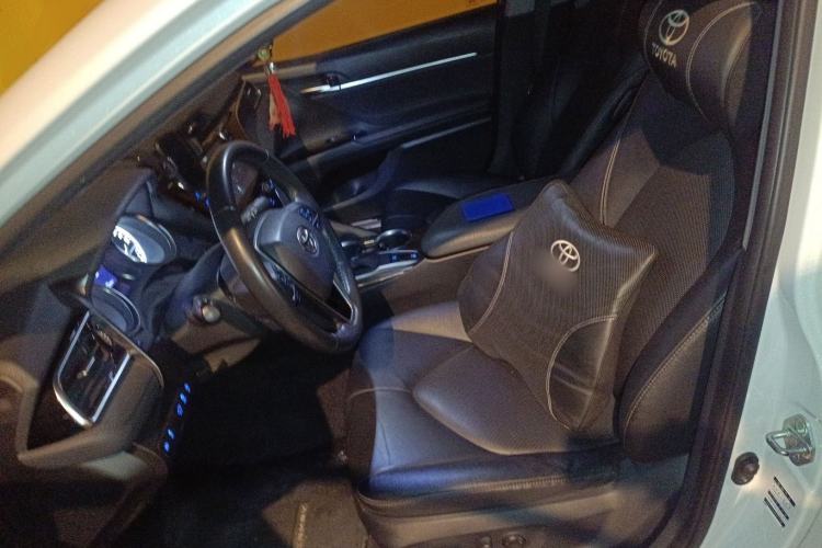 Used Toyota Camry 2019 Revised Version 2.0G Luxury Edition