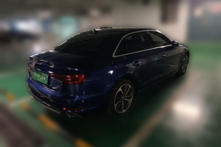 Used Audi A4L 2018 30th Anniversary Edition 40 TFSI Fashion Model

