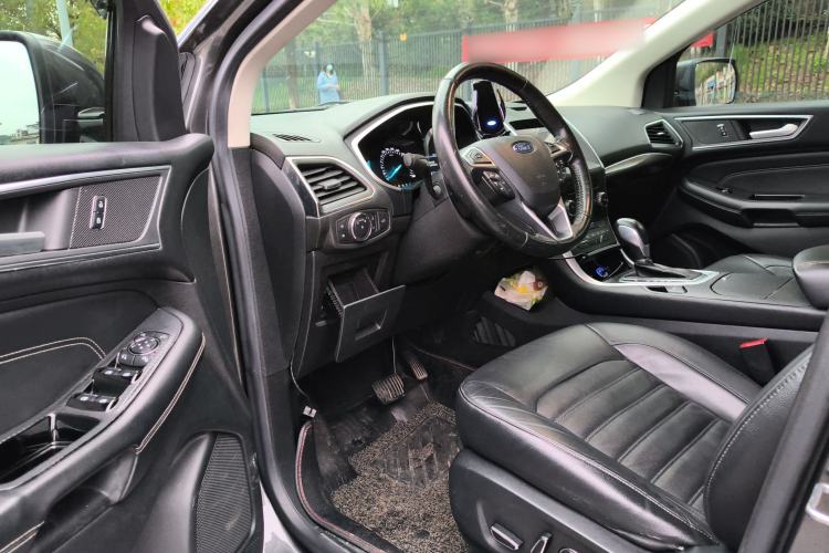 Used Ford Edge 2015 2.0T GTDi 4x4 High-Grade Model