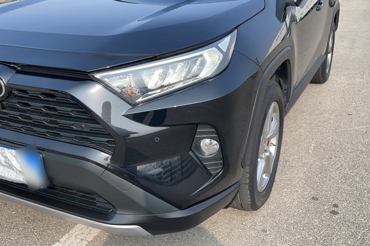 Used Toyota RAV4 2022 2.0L CVT Two-Wheel Drive Fashion Plus Edition