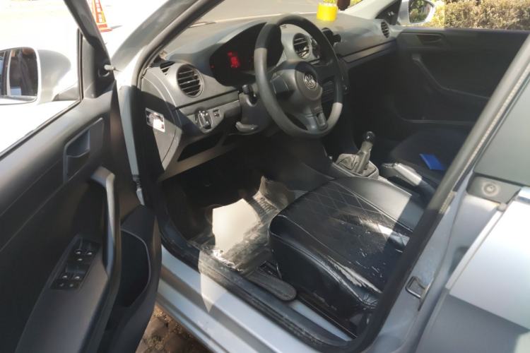 Used Volkswagen Jetta 2013 1.4L Manual Fashion Model
