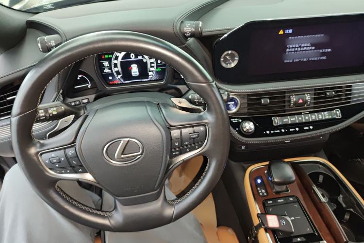 Used Lexus LS 2021 500h Excellence Edition