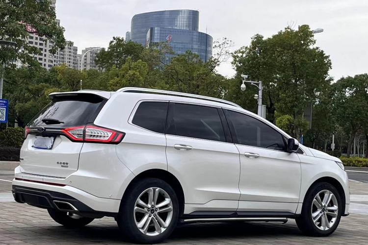 Used Ford Edge 2017 EcoBoost 245 Two-Wheel-Drive Sporty 7-Seater