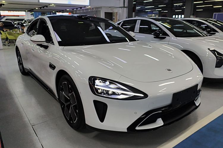 Used Xiaomi Auto SU7 2024 Rear-Drive Ultra-Long Range Advanced Pro-Level Intelligent Driving Version Front Right 45 Deg