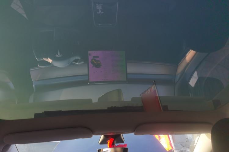 Used Tesla Model Y 2021 Long-Range All-Wheel-Drive Version
