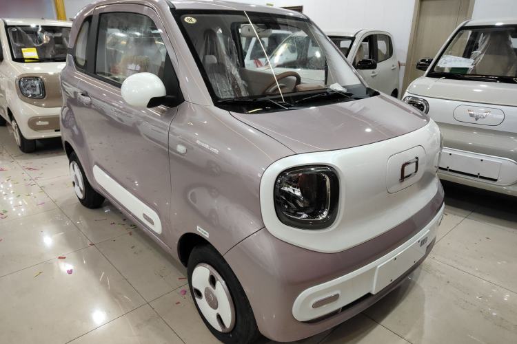 Used Bestune Pony 2026 222km Colorful Horse Front Right 45 Deg