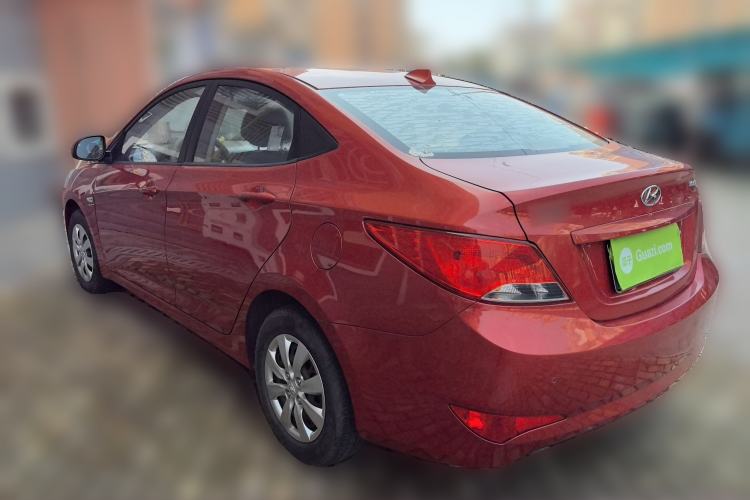 Used Hyundai Verna (older generation) 2014 1.4L Manual Smart GLS Trim