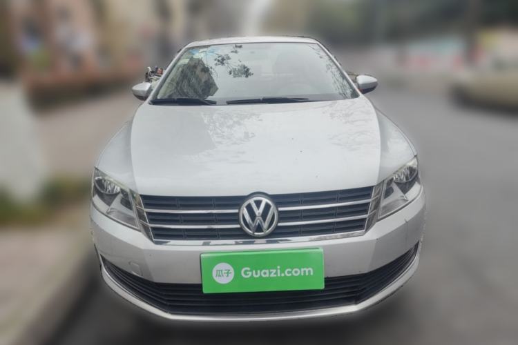 Used Volkswagen Lavida 2013 Revised Classic 1.6L Automatic Fashion Edition