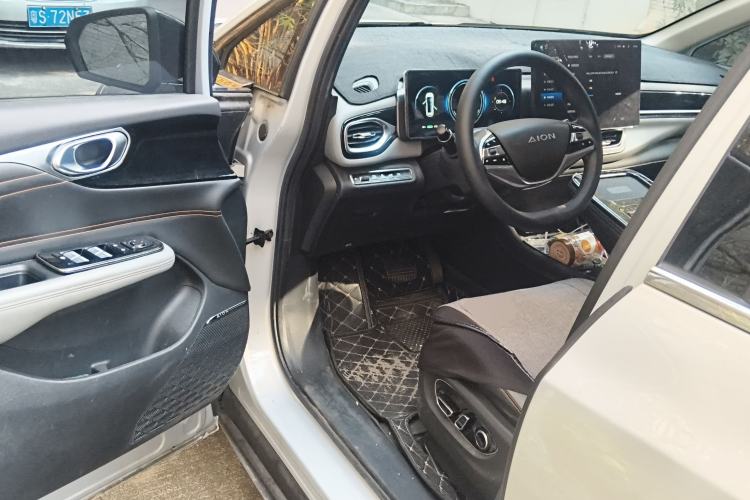 Used AION V 2021 Plus 70 Smart Edition Lithium Iron Phosphate Driver Seat