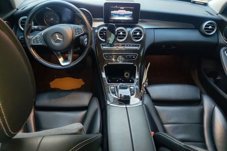 Used Mercedes-Benz C-Class 2015 C 200 L