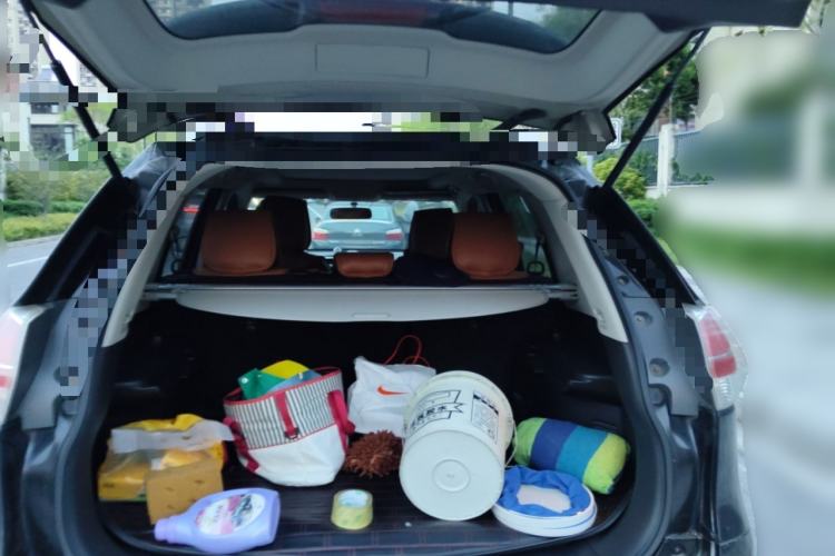 Used Nissan X-Trail 2014 2.0L CVT Comfort Edition 2WD Trunk