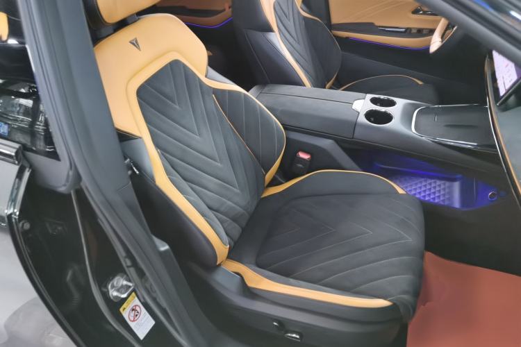 Used Deepal SL03 2025 Extended-Range Sporty Version
