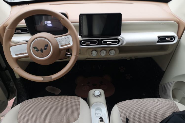 Used Wuling Hongguang MINIEV 2024 3rd Generation 215km Youth Edition
