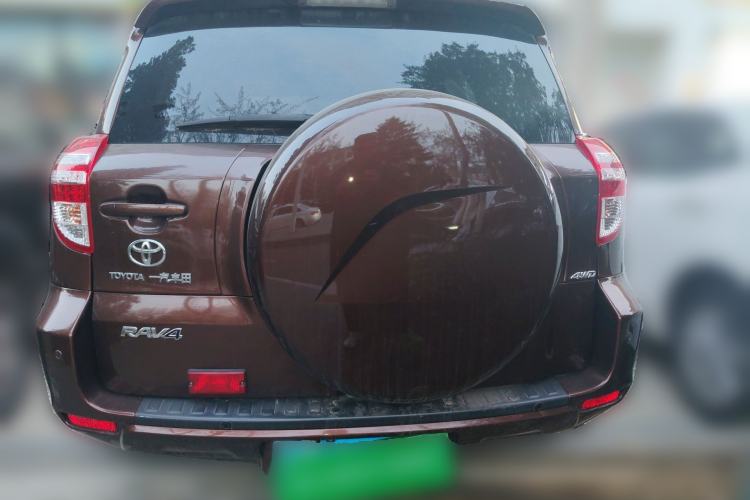 Used Toyota RAV4 2012 Luxurious Edition 2.0L Automatic All-Wheel Drive Rear