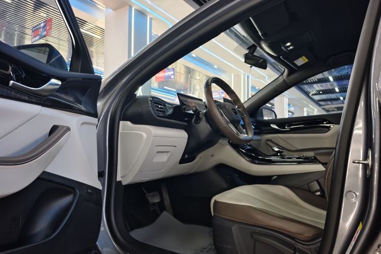 Used BYD Qin PLUS 2024 HONOR Edition DM-i 55KM Leading Model