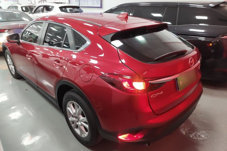 Used Mazda CX-4 2018 2.0L Automatic Two-Wheel Drive Blue Sky Dynamic Version China V Standard
