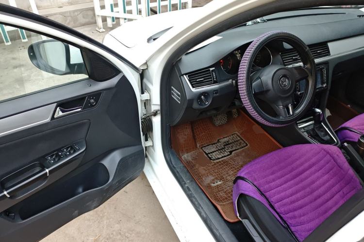 Used Volkswagen Bora 2015 Qihui Edition 1.6L Automatic Fashion Model