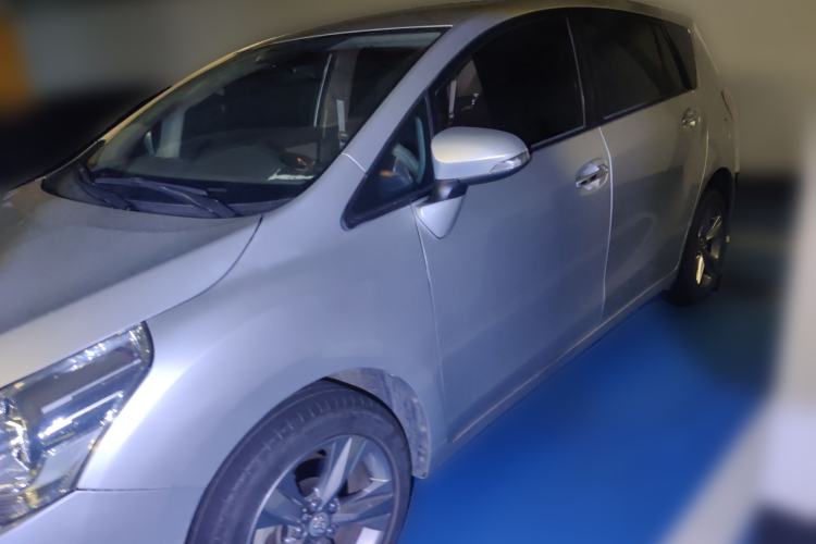 Used Toyota Verso 2014 Starlight 180E CVT Elite Edition