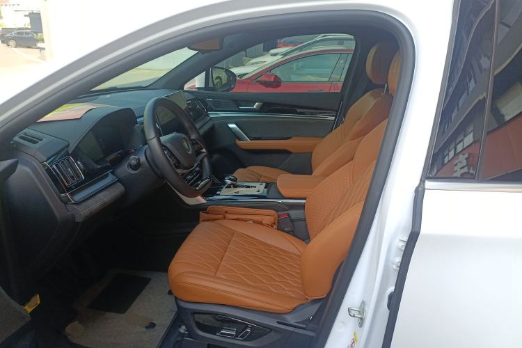 Used BYD Tang New Energy 2023 DM-i Champion Edition 112KM Prestige Model
