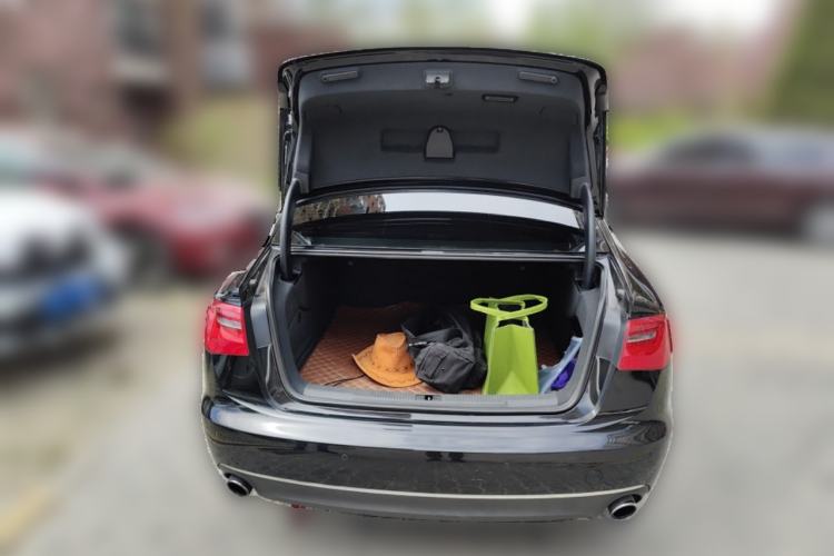 Used Audi A6L 2012 35 FSI Comfort Model Trunk