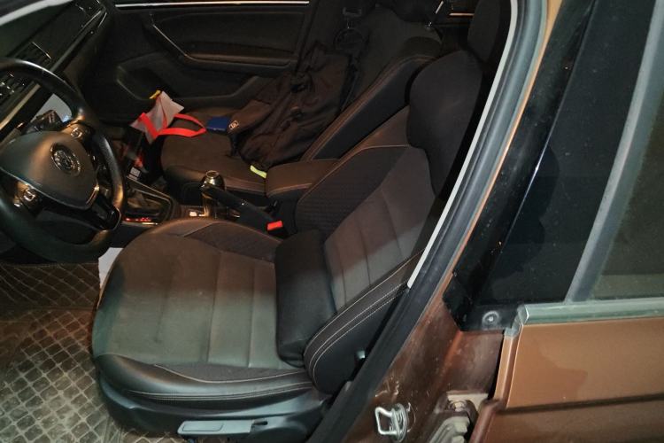 Used Volkswagen C-TREK 2017 230TSI DSG Luxury Model