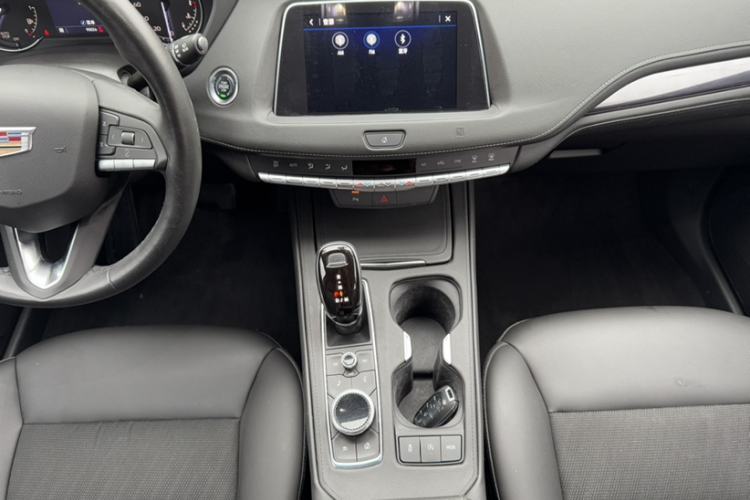 Used Cadillac XT4 2021 28T Two-Wheel Drive Tech Edition