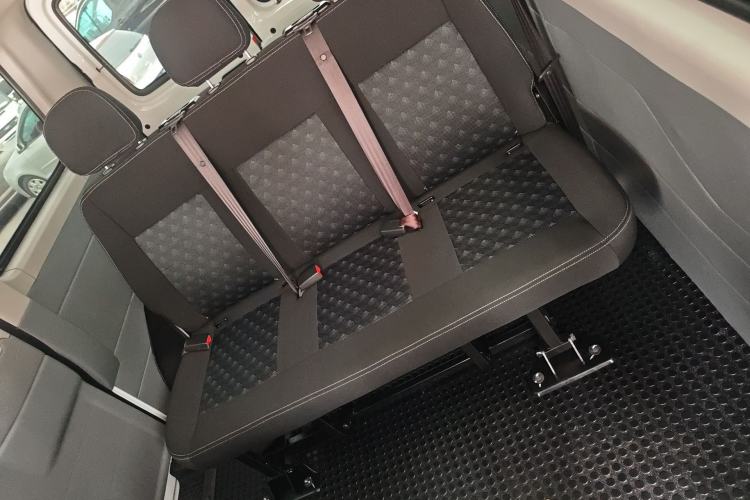 Used SAIC MAXUS Xintu V80 2024 Facelift Aoyuntong 6AMT Short Wheelbase Ultra-Low Roof 147 Ps 5/6 Seats Left Rear Seat