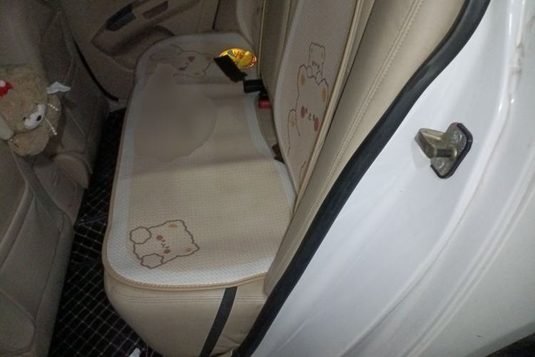 Used Geely Auto Classic Emgrand 2013 Sedan 1.8L Manual Luxury Model
